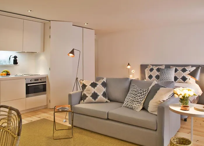 Lisbon Five Stars Apartments Combro 77